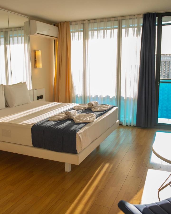 Orbi City Aparthotel Black Sea View Batumi Luaran gambar