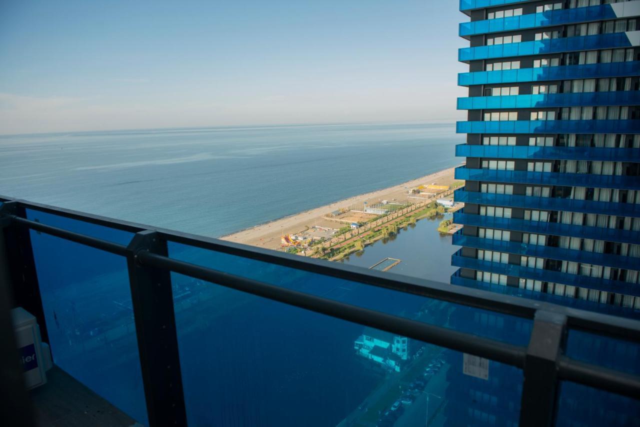 Orbi City Aparthotel Black Sea View Batumi Luaran gambar