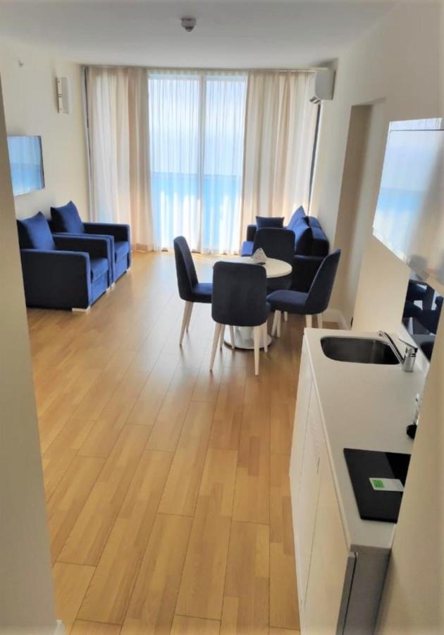 Orbi City Aparthotel Black Sea View Batumi Luaran gambar